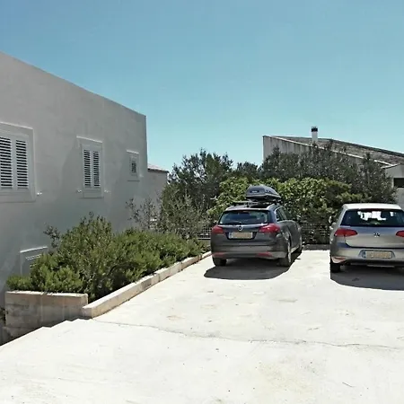 Apartamento Mirja 1 *